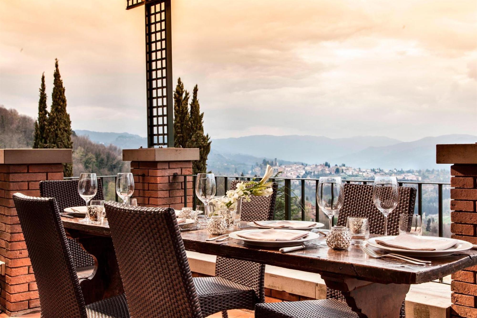 Renaissance Tuscany Il Ciocco Resort & Spa Barga Exterior foto
